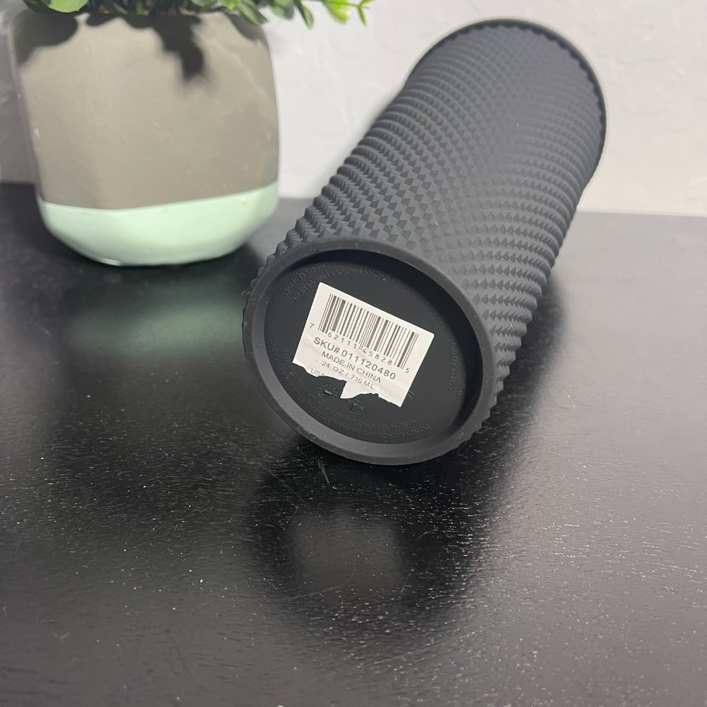 Starbucks 2021 Limited Edition Black Matte Studded Tumbler - Picture 5 of 5